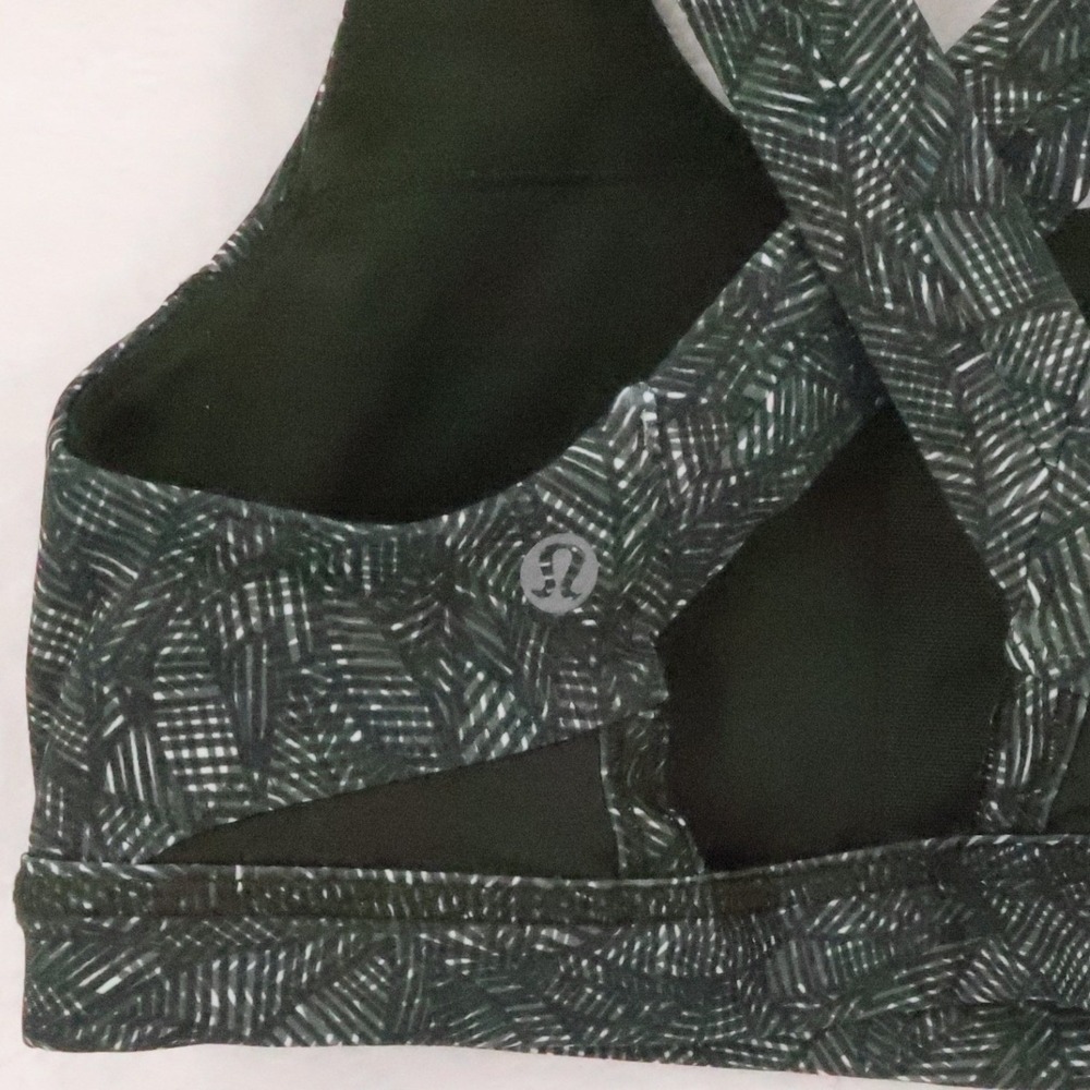 Lululemon Run Stuff Your Bra Womens Size 4 Green Stash Pockets Jazzy White Gator - Picture 11 of 12
